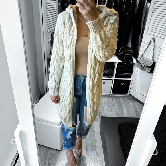 Sweaters - LAST 1✨Cream Cable Knit Hooded Long Cardigan